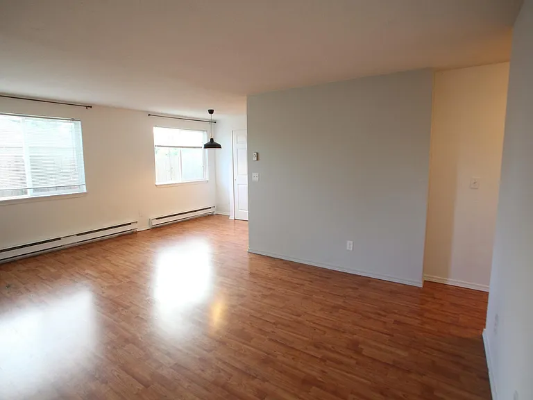 4923 SE 71st Ave #1 — Photo 7