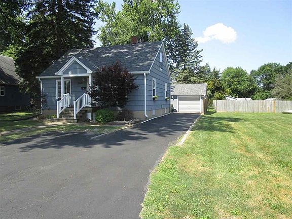 2nd image of 384 Marston Ave