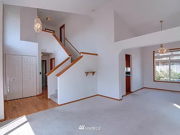 4 bed, 2.5 bath, 1763 sqft, $3,500 — Photo 3