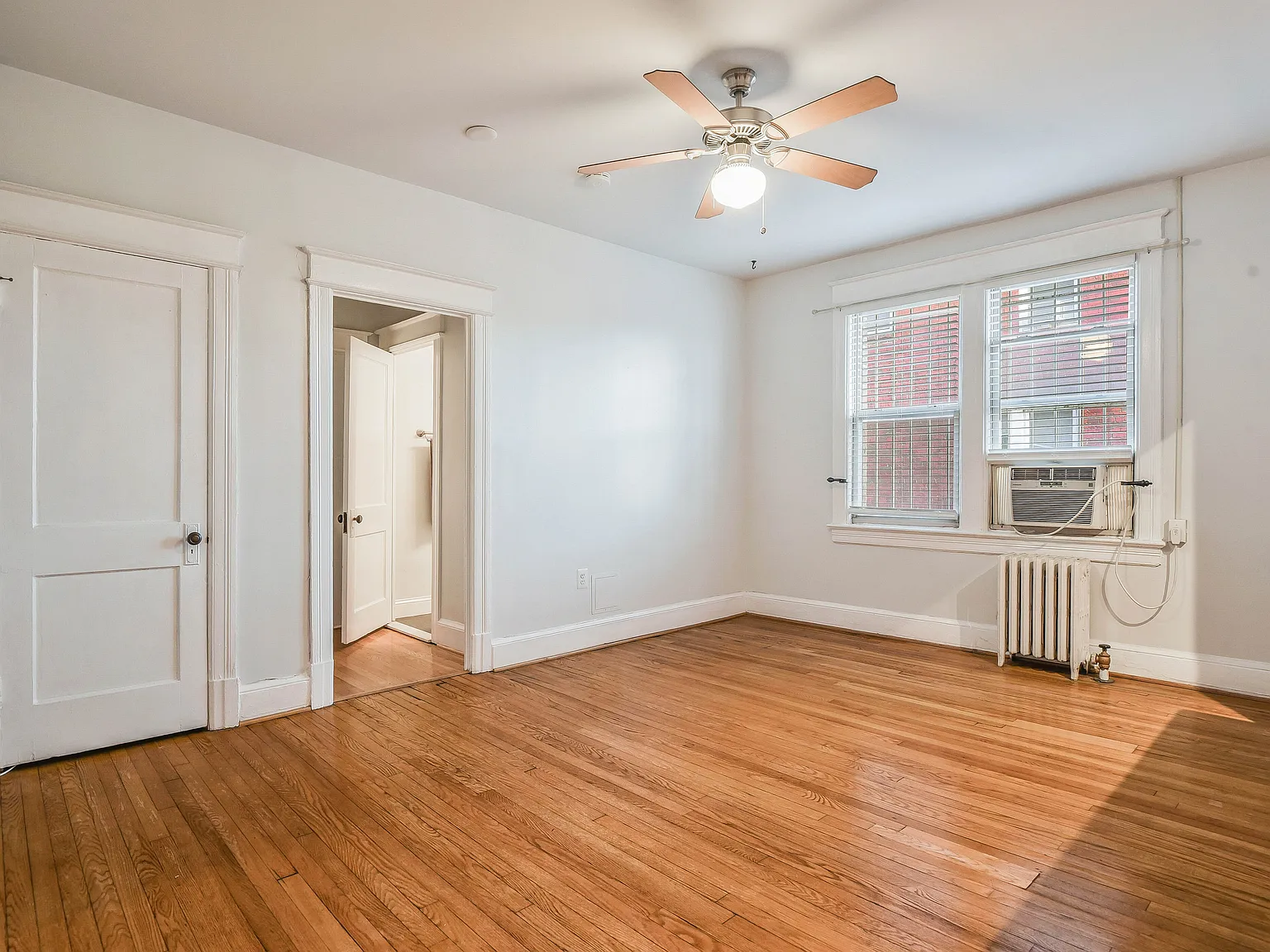 1 bed, 600 sqft, $1,750 — Photo 3