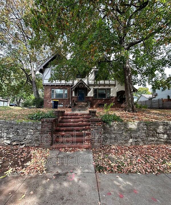 5401 Rockhill Rd, Kansas City, MO 64110 Zillow