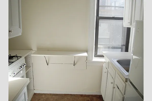 Sold by Stribling | media 9