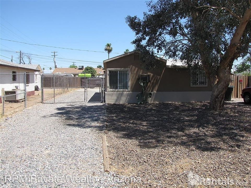 1st image of 2218 W Medlock Dr APT 2