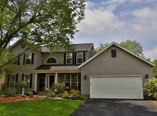 7213 Hampshire Dr NE, Cedar Rapids, IA 52402