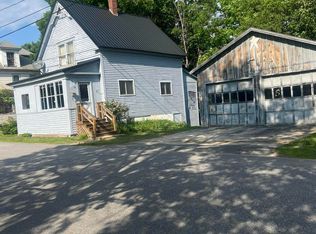 53 High St, Dixfield, ME 04224