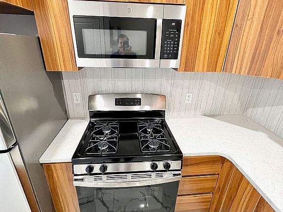 3rd image of 113-02 Atlantic Ave #2C