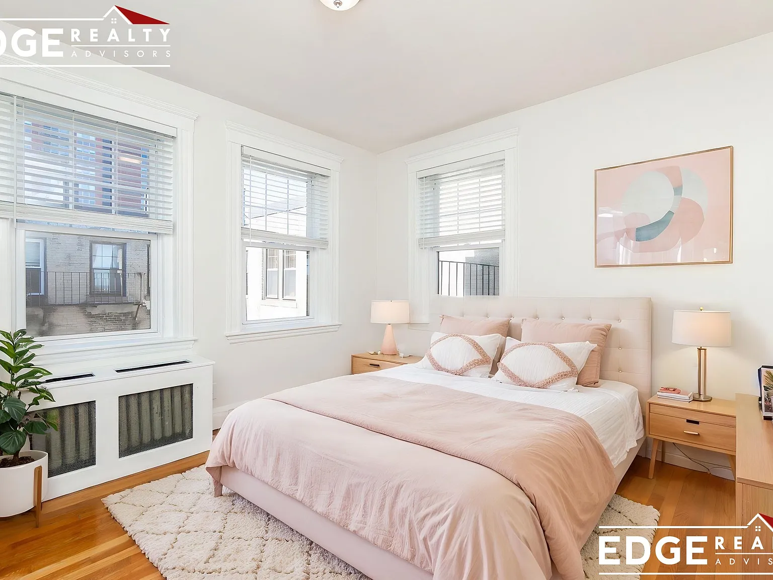 2 bed, 1.0 bath, 773 sqft, $3,400 — Photo 3