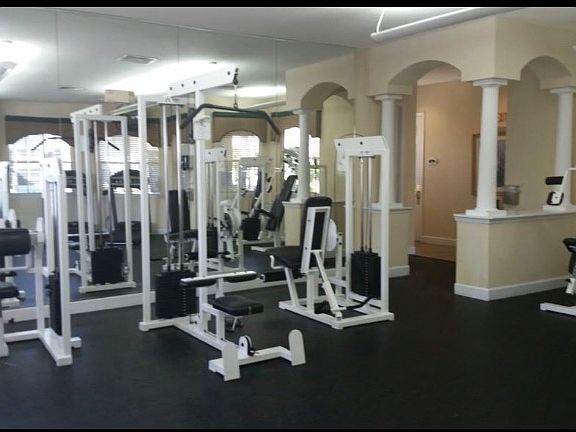 3rd image of 6560 Swissco Dr APT 323