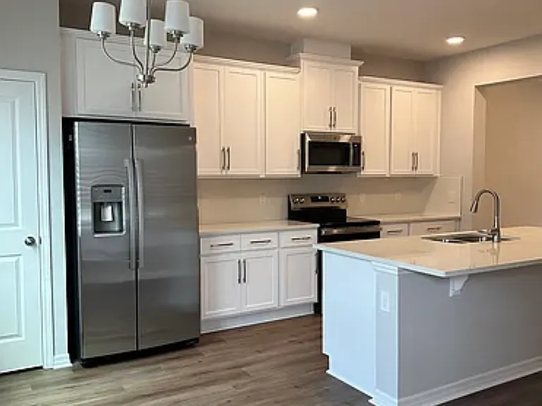 15965 Grafton Way — Photo 8