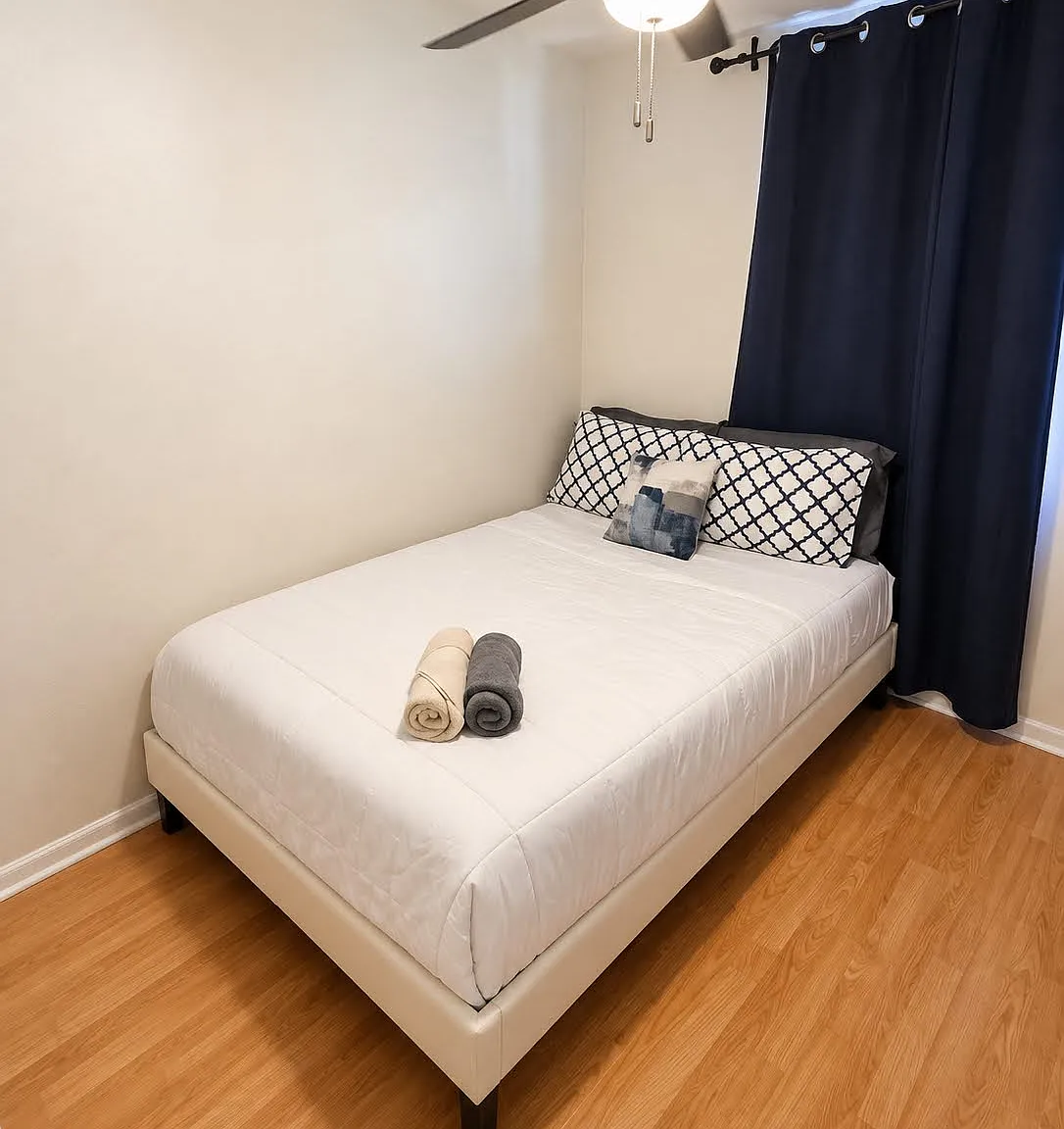 712 E Pierce St — Photo 3