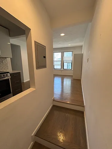 21 Peterborough St #17 Photo 1