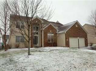 725 Manchester Cir N, Pickerington, OH 43147