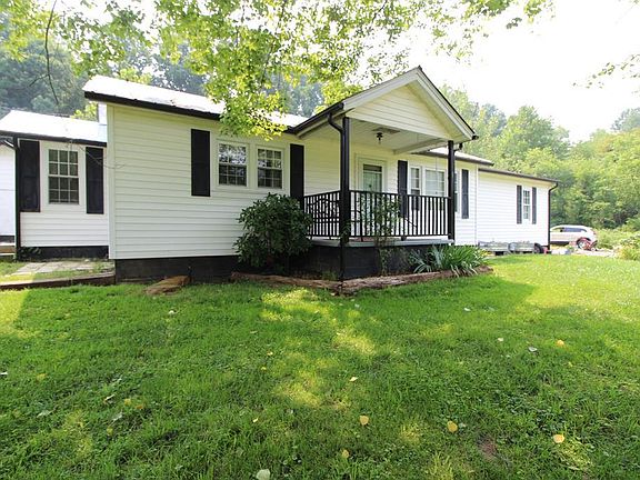 2nd image of 514 Chestnut Dr