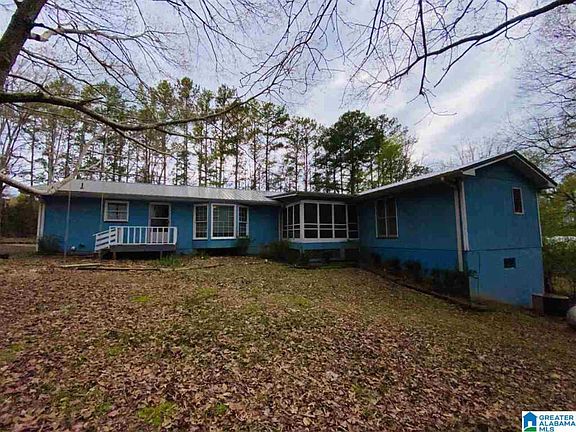 3rd image of 1014 Ladiga St SE