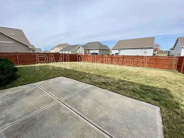 8014 Harshaw Dr — Photo 21