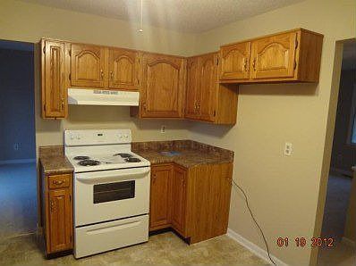 5th image of 212 McClure St