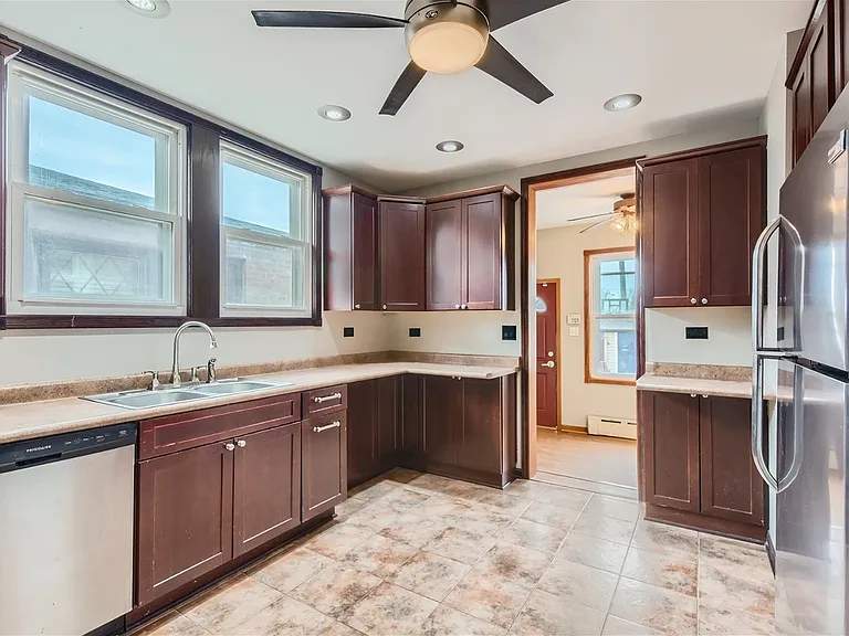 6112 S Keating Ave — Photo 8