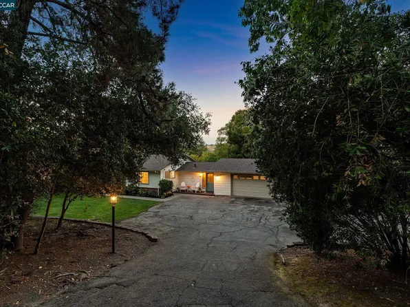 26 Hidden Valley Rd, Lafayette, CA 94549
