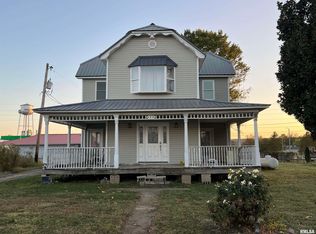 122 W Marshall Ave, Shawneetown, IL 62984