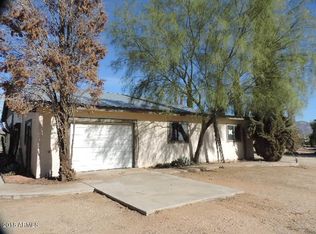 22890 W Roadrunner Ln, Congress, AZ 85332