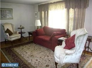 1606 Brent Rd, Oreland, PA 19075