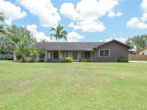 16940 SW 276th St, Homestead, FL 33031