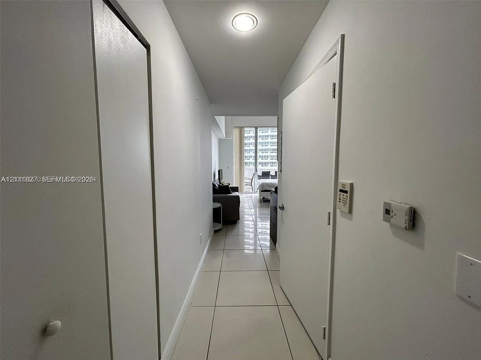 Opera Tower Condo — Photo 2
