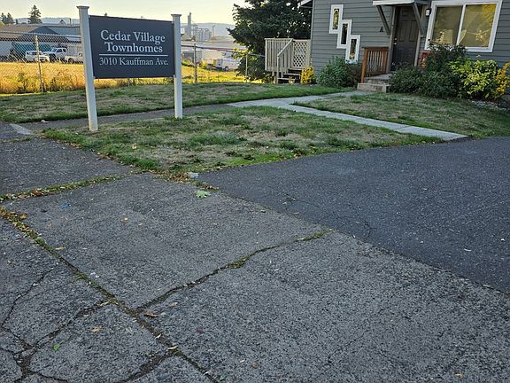 2nd image of 3010 Kauffman Ave