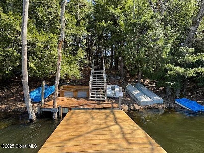 3rd image of 74 E Green Pond Way