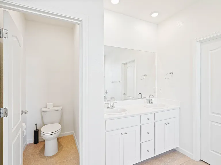 467 Yarrow Dr — Photo 25