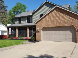 2167 Quail Run Dr, Cortland, OH 44410