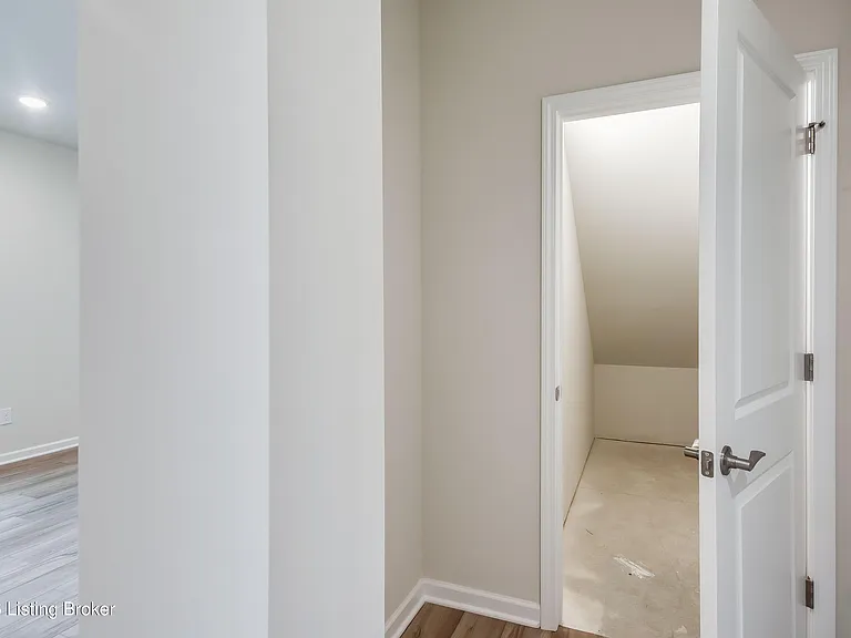 16956 Aiken Ridge Cir — Photo 19