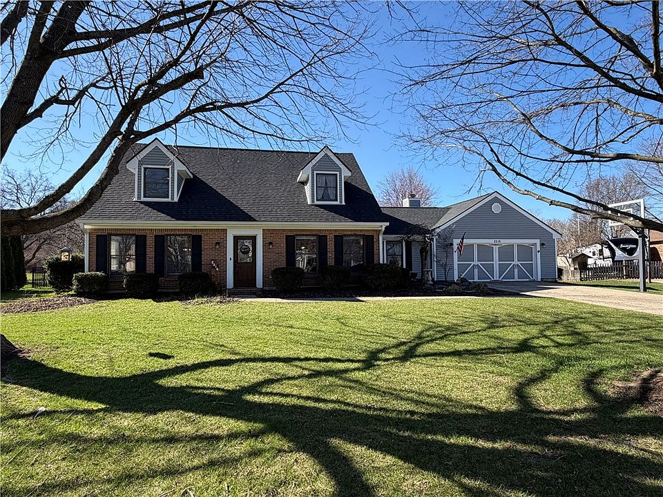 1st image of 2516 S Park Ln