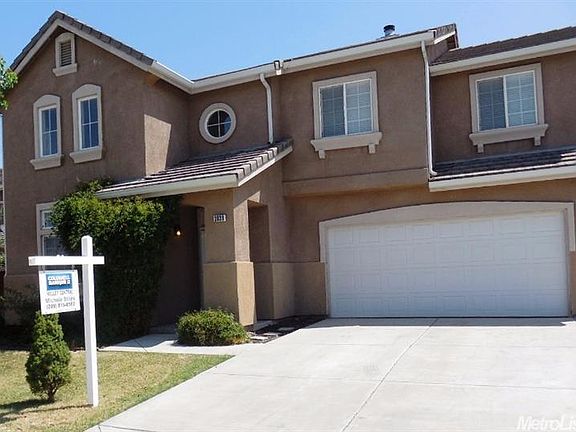 2nd image of 3938 Bastille Ct