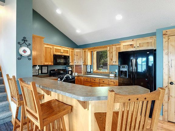 5th image of 800 Lakeshore Dr