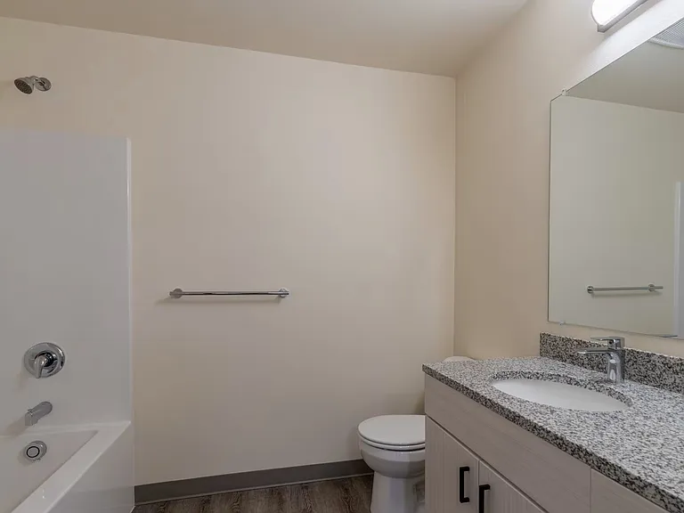 Cherry Springs Apartments — Photo 16