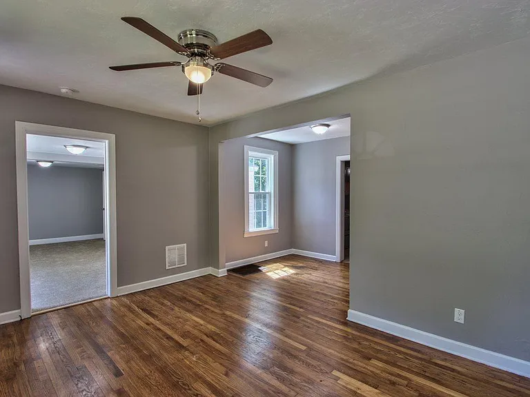 409 Perkins St — Photo 7