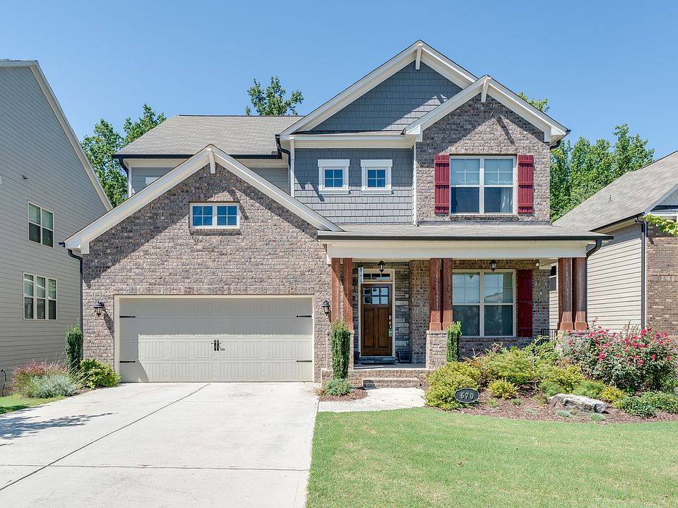 2nd image of 670 Weatherby Ln