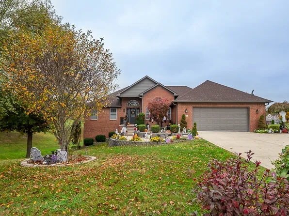 3051 Sand Creek Trl, Martinsville, IN 46151