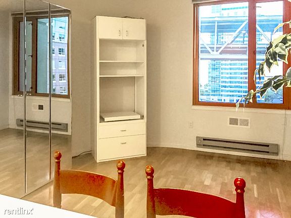 2nd image of 201 Harrison St APT 722