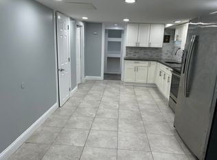 (Undisclosed Address), West Islip, NY 11795