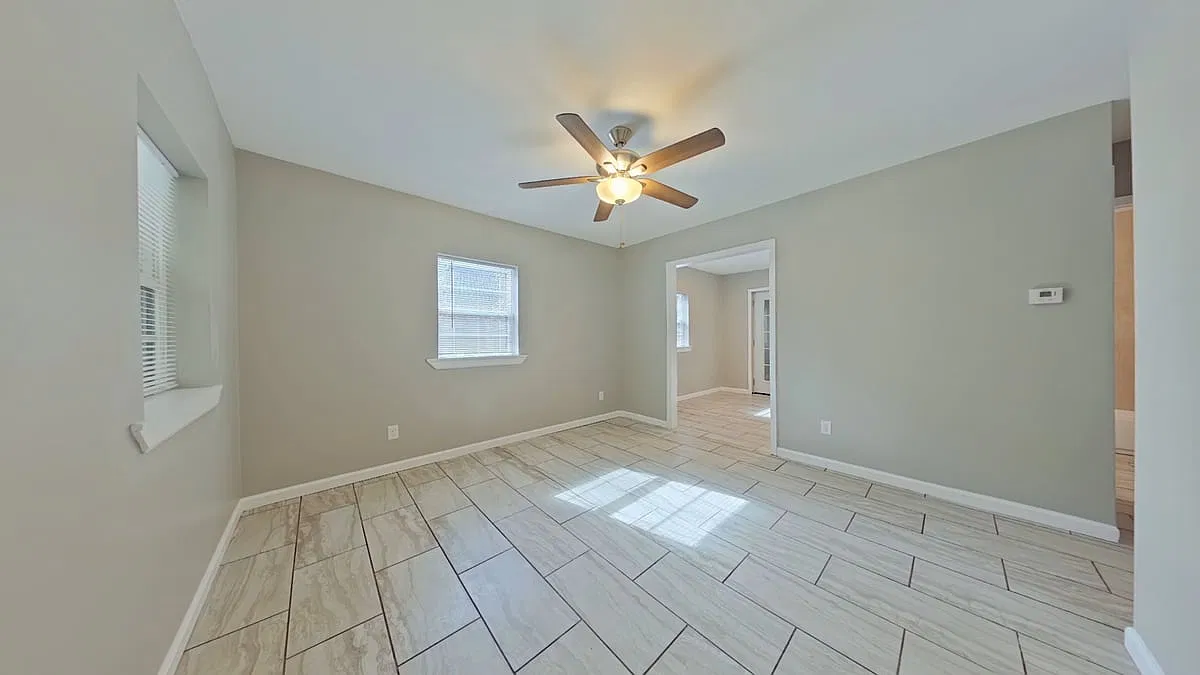 507 Fir Avenue — Photo 3