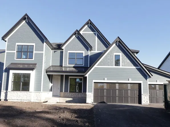 140 39th St, Downers Grove, IL 60515