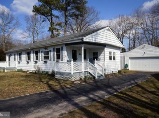 31295 Pine St, Ocean View, DE 19970