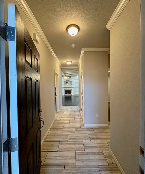 100 Sullivans Way — Photo 2