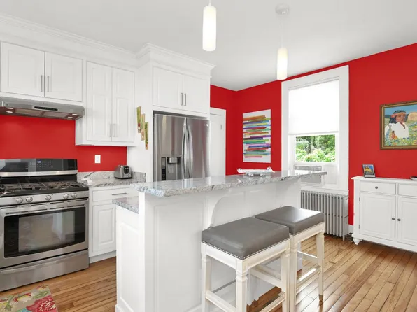 28 Melbourne St, Portland, ME 04101