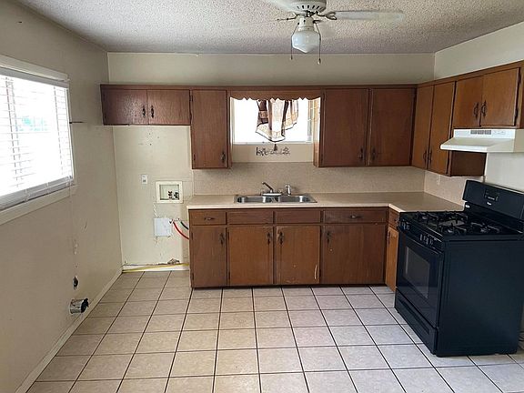 3rd image of 13 Goodfellow Ave