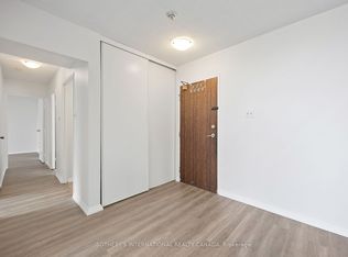 100 Prudential Dr #911, Toronto, ON M1P 4V4