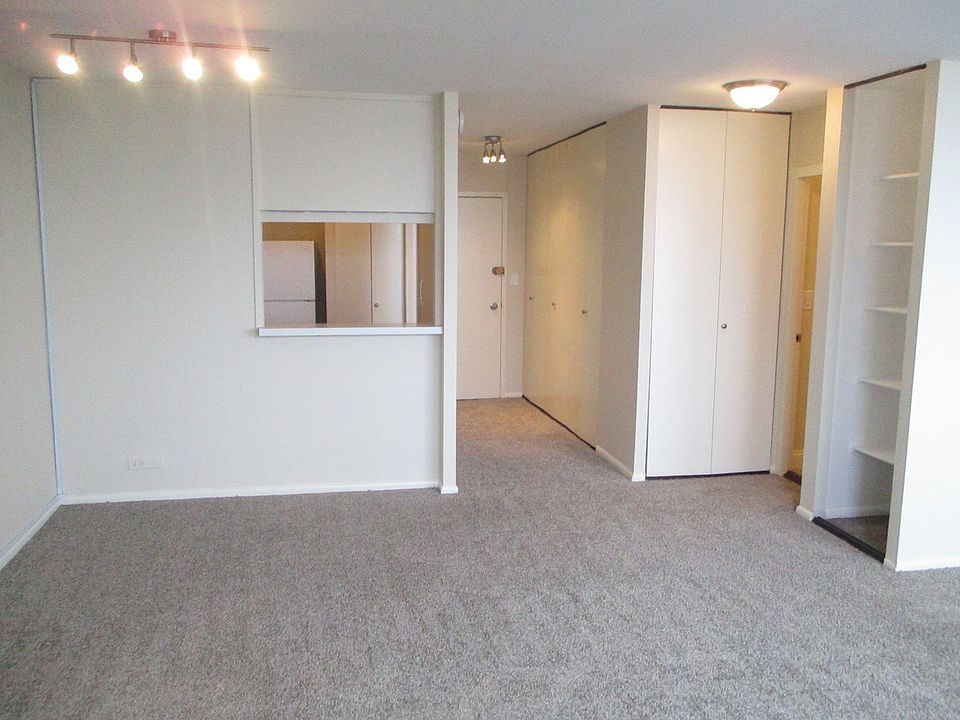 1st image of 1355 N Sandburg Ter APT 1707
