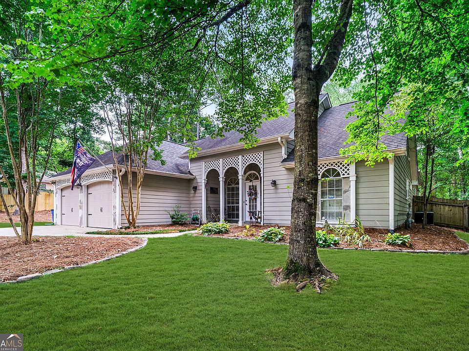 1st image of 1525 Pine Creek Way